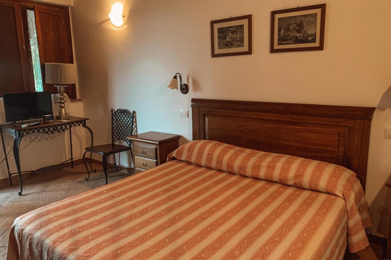 Agriturismo Il Puntoncino Marsiliana Buitenkant foto