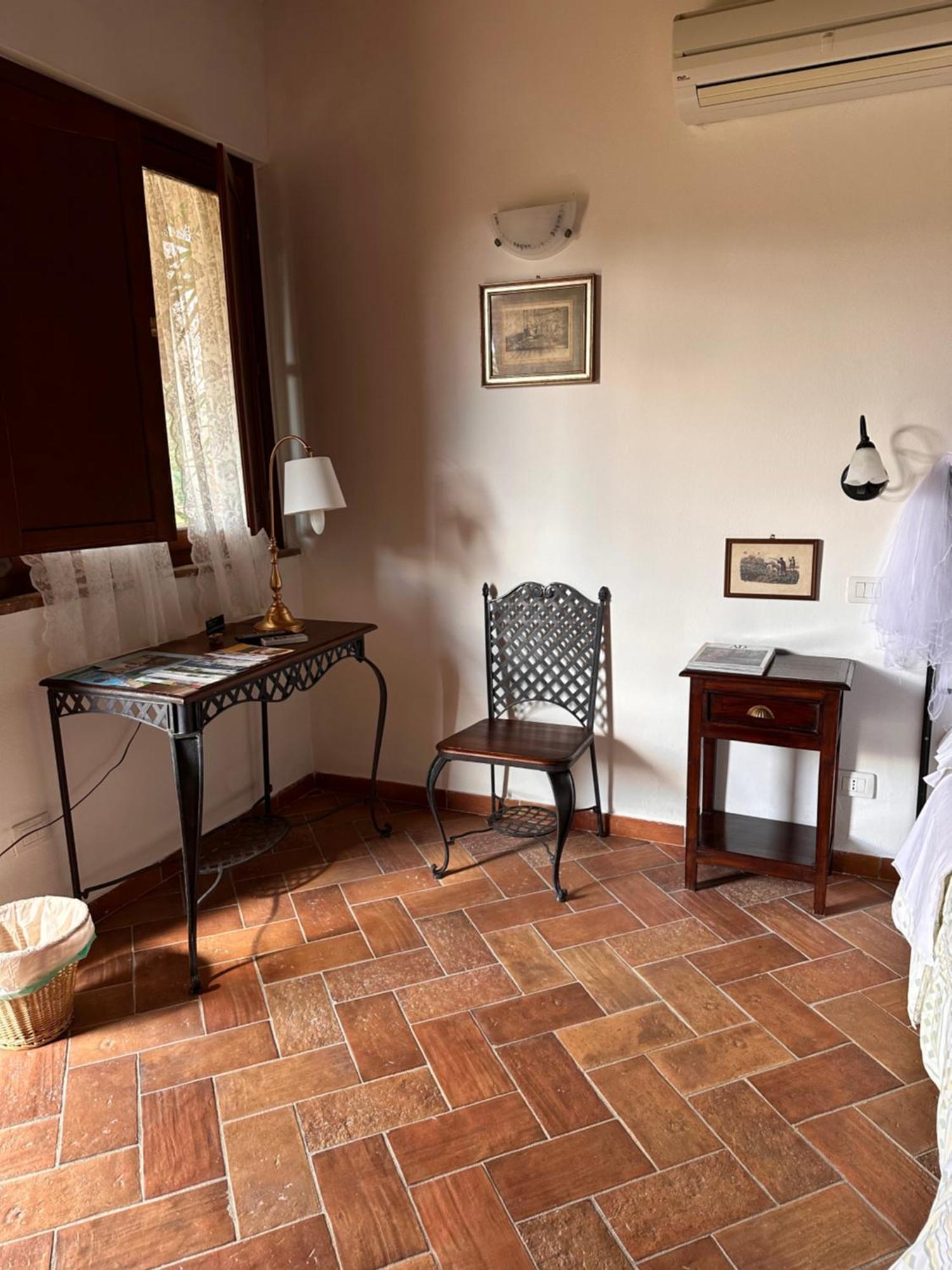 Agriturismo Il Puntoncino Marsiliana Buitenkant foto